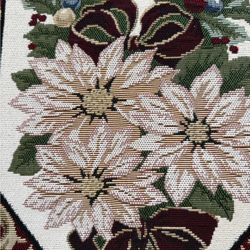 Table Runner - Picture 4 of 5
